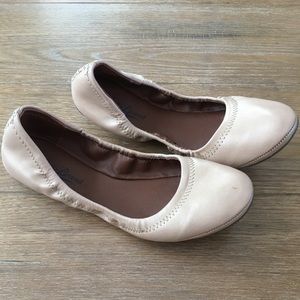 3/$20 SALE | Lucky Brand Flats